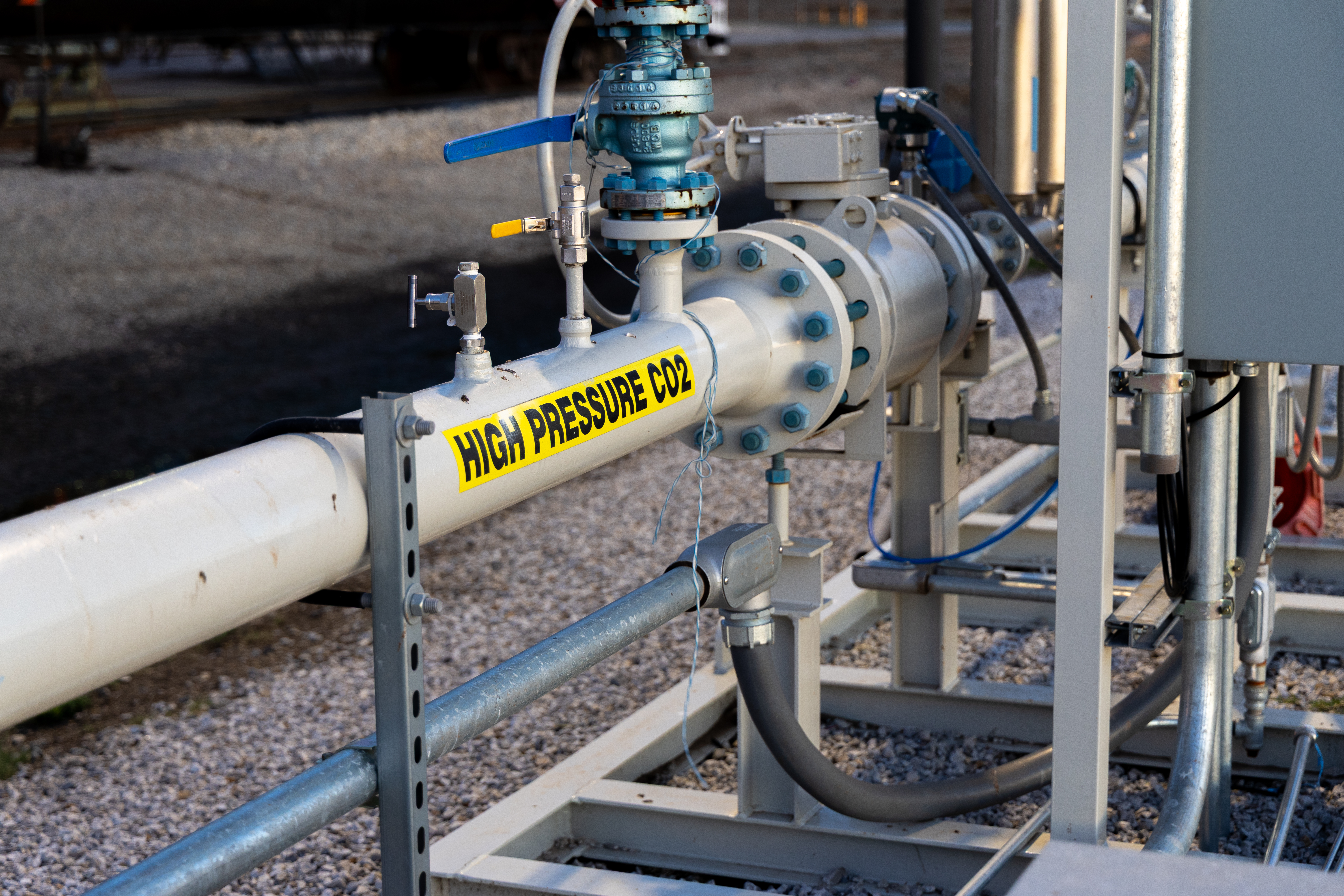 Impacts of Federal Funding Cuts on Carbon Capture and Sequestration Projects Thumbnail